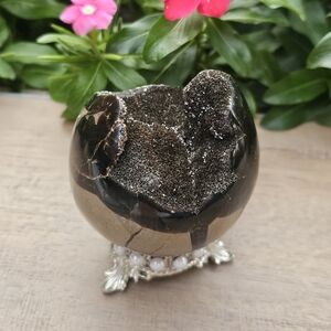 Separtian Crystal Dragon Egg  Sphere